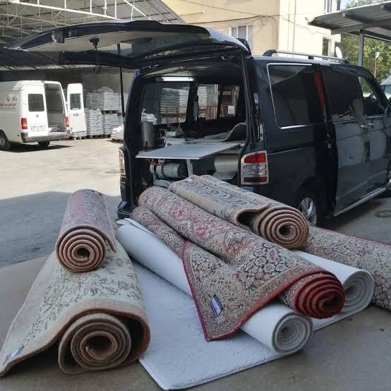 Машина с оверлогом. Фото с сайта samsunoverlok.com