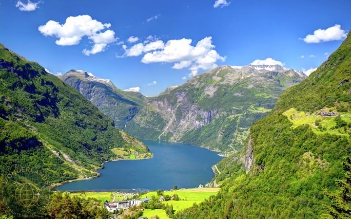 Сказочная панорама Гейранген-фьорда