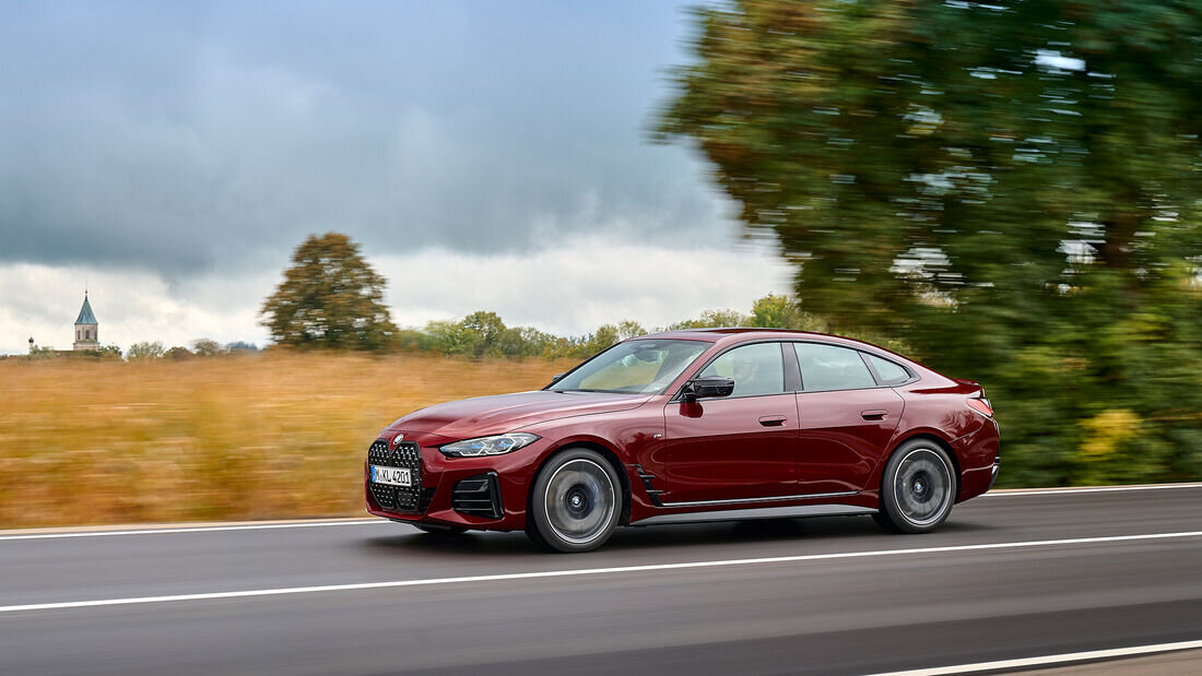 BMW Gran Coupé M440i xDrive: силуэт удлинился, ручки дверей утоплены, на стелках нет рамок