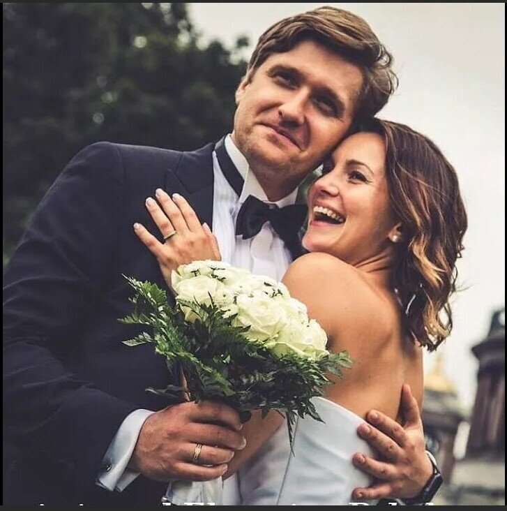 Екатерина рябова и дмитрий пчела фото со свадьбы