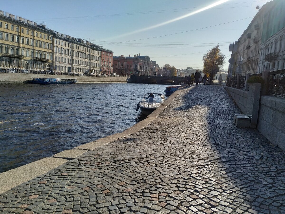 Культурная жизнь в Петербурге. С чем сталкиваются проживающие в  Санкт-Петербурге и собственники объектов культурного наследия? | El.law |  Дзен