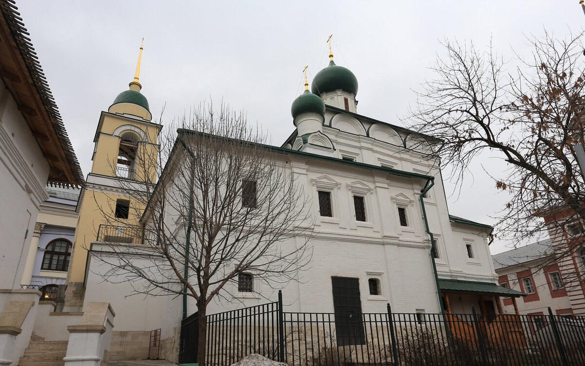 Почему Максимовский храм на Варварке имеет два названия РусКонтур Дзен