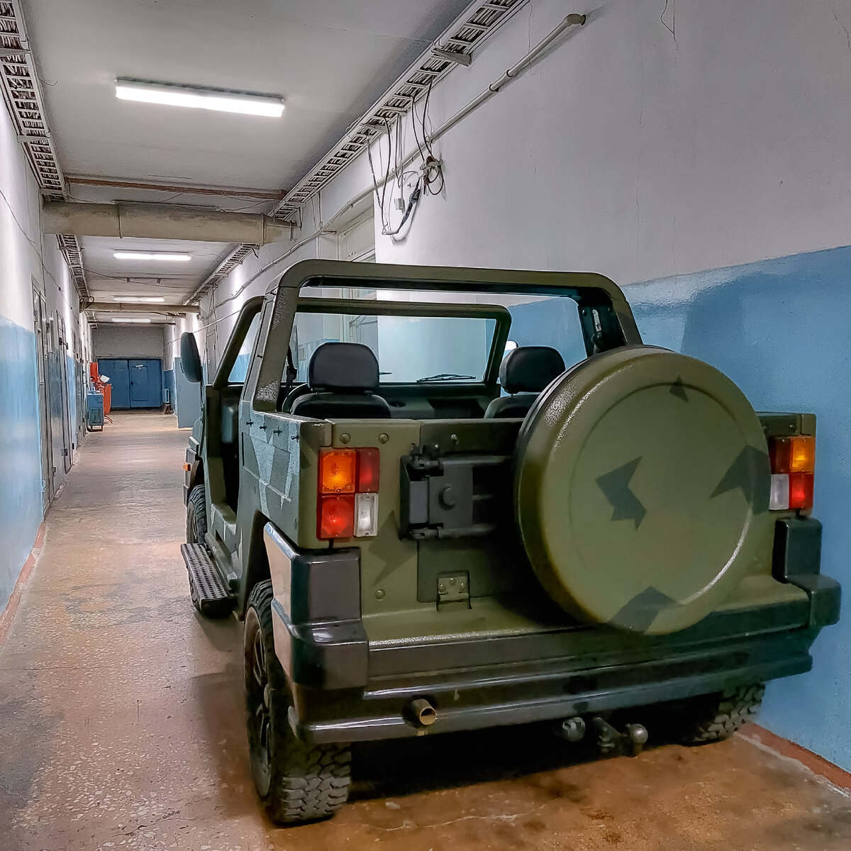 Джип Сержант