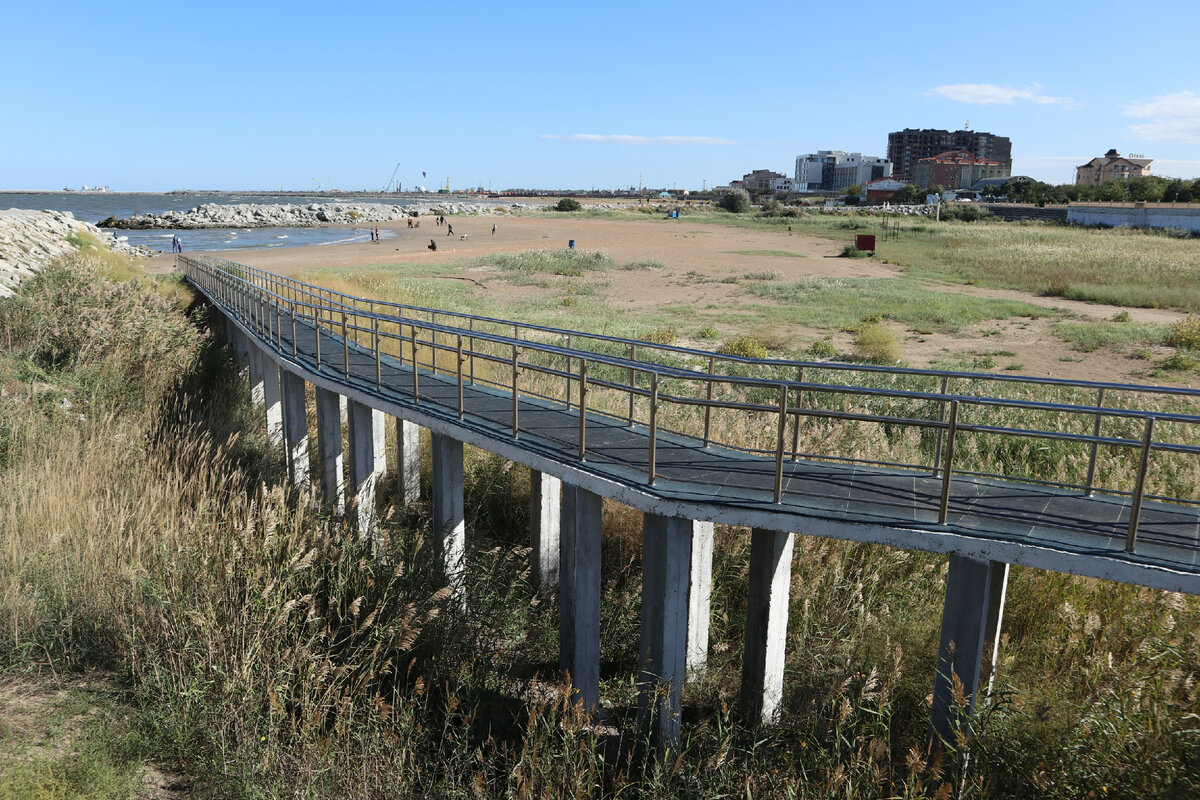 Каспийск - как выглядит промышленный город-курорт Дагестана