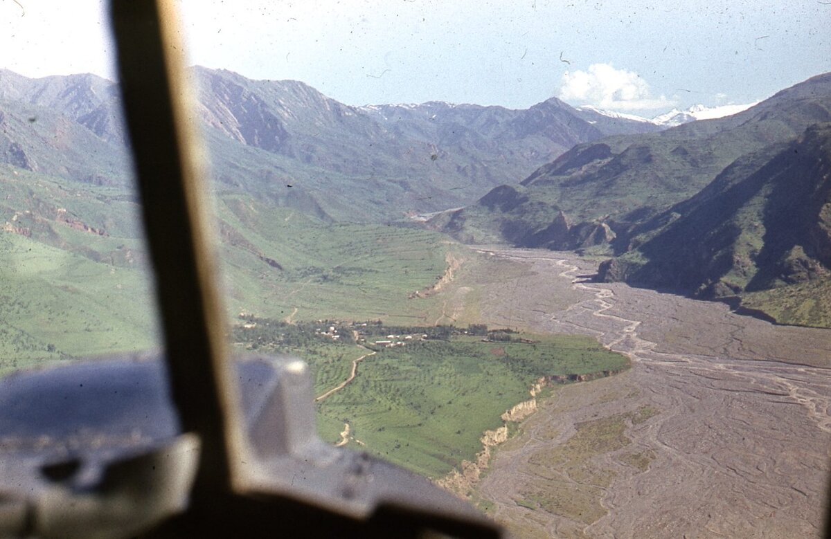 сикким границы. пограничная служба таджикистана. таджикско-кыргызская граница. московский погранотряд 9 застава. памир мургаб граница афганистана.