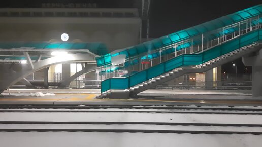 Что видит ночью пассажир поезда, идущего через Крымский мост. Проезд от Керчи до Тамани
