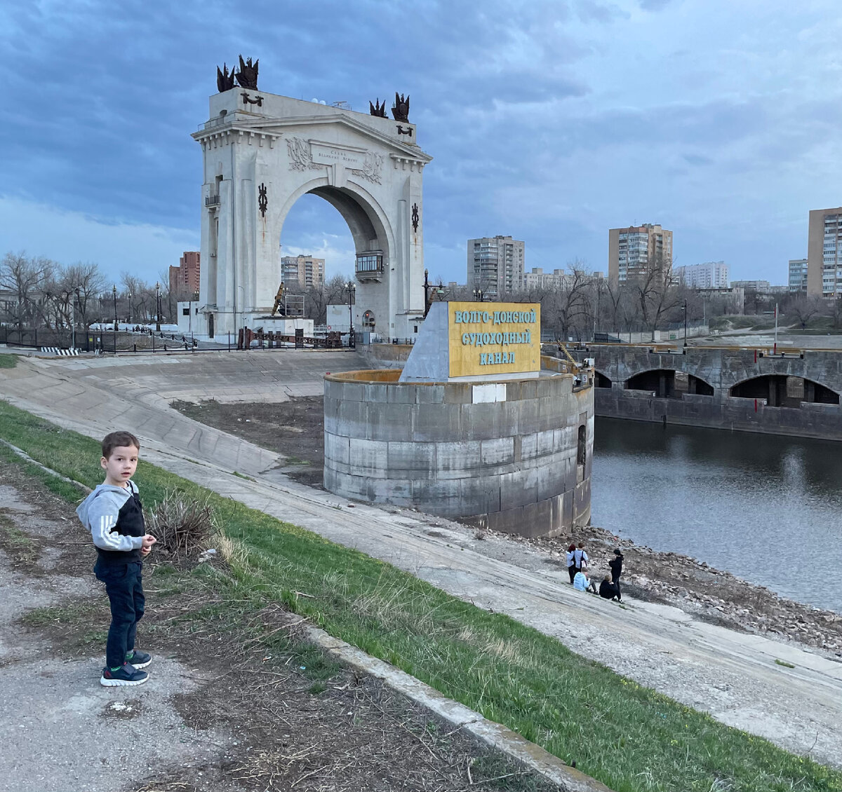 Волгоград за 1,2 дня. Прогулка по самым интересным местам в городе |  Manikol. Путешествия всей семьей | Дзен