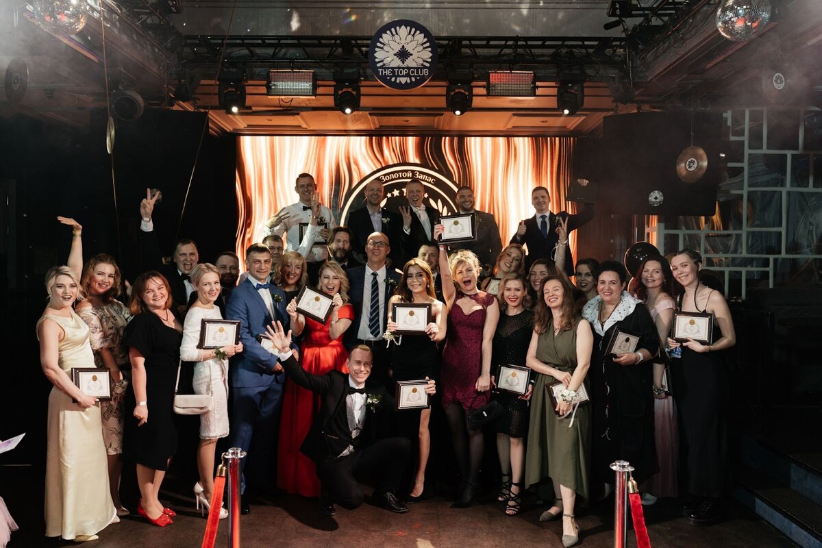 Выпускной управленческого клуба «Золотой Запас» в 2022 проходил в стиле «Кинофестиваль»