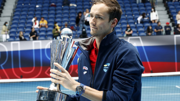     В 2021 году Даниил Медведев со сборной России выиграл ATP Cup и Кубок Дэвиса.