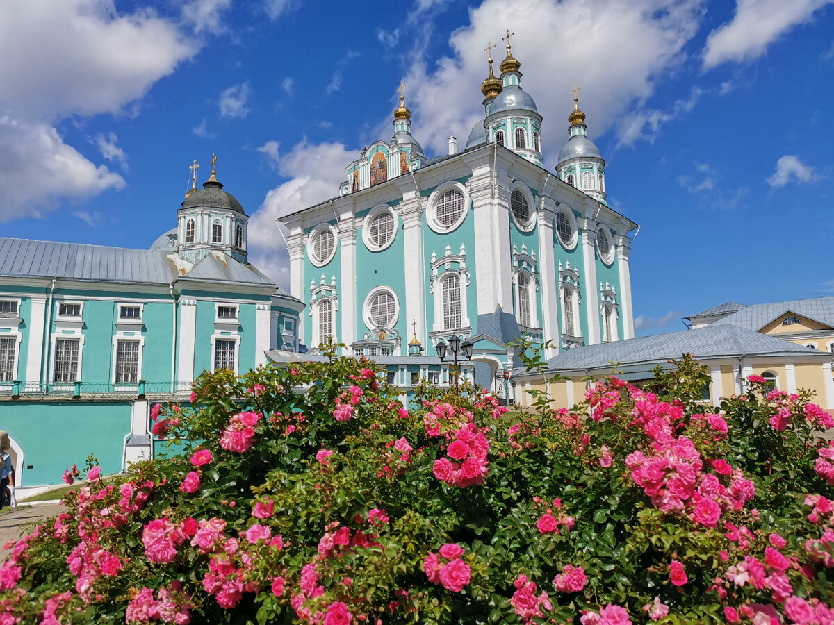 Экскурсии по России. Смоленск. Успенский собор - 10 фактов, которые  интересно узнать и фотографии, которые стоит посмотреть. | Экскурсии по  Смоленску | Дзен