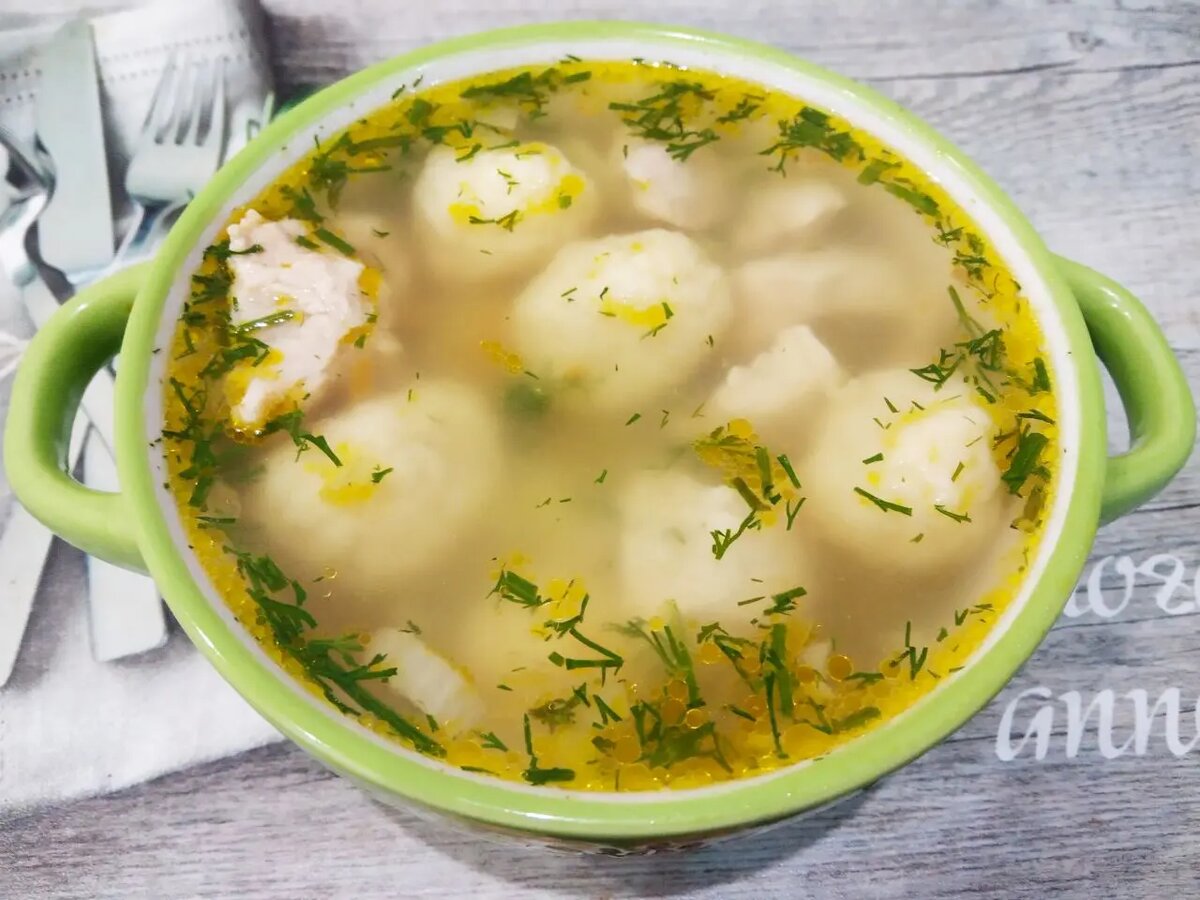 Куриный суп с сырными шариками