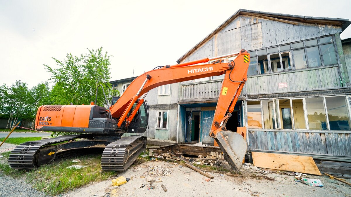    В Югре 3,5 миллиарда рублей направят на снос ветхого и аварийного жилья