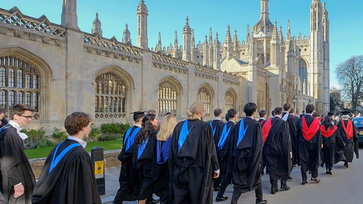 Cambridge University (Кембриджский университет), вечный соперник Оксфорда |  Обучение за границей + РФ Smapse | Дзен