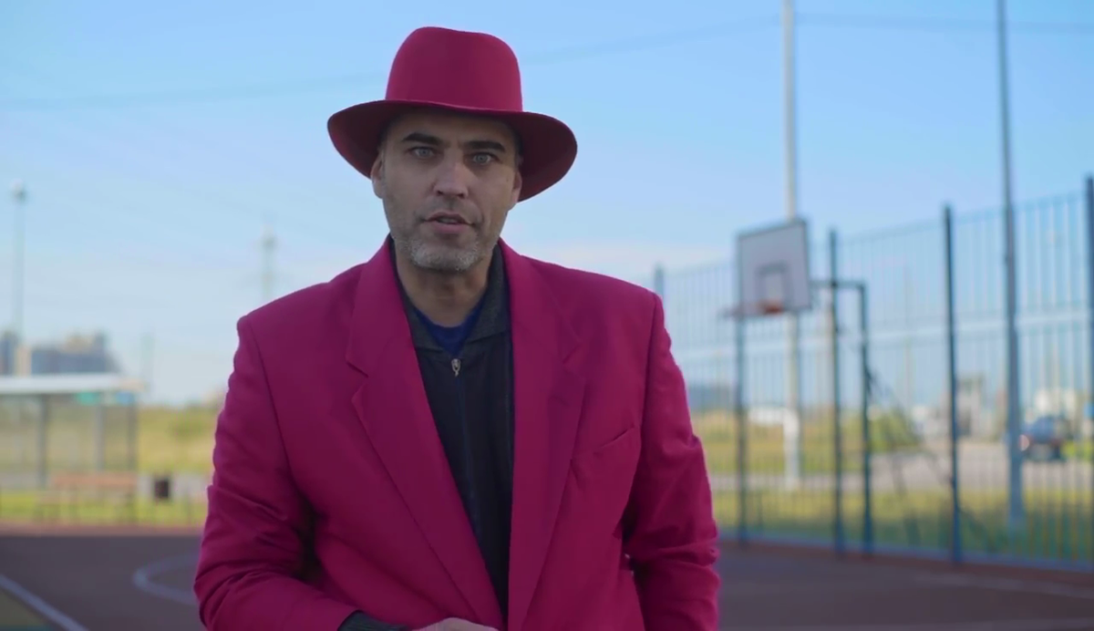 Pink style в мужском гардеробе: как правильно носить одежду розового ...