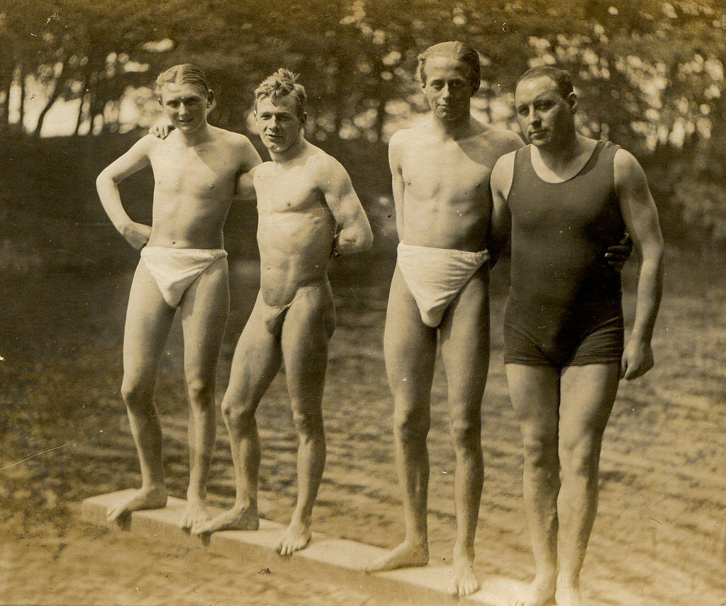 Мужские купальники 20 века