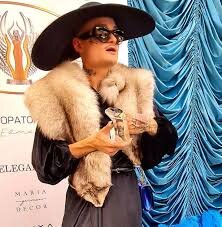 Morgenshterm на премии женщина года