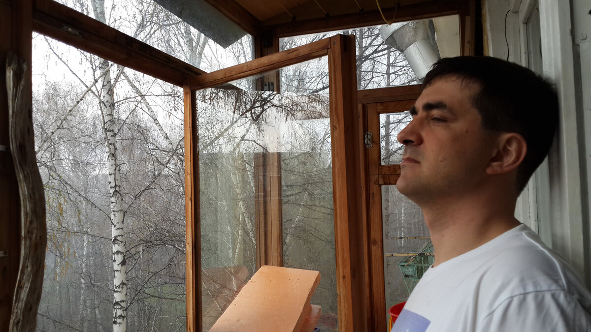 На фото я, лет пять назад