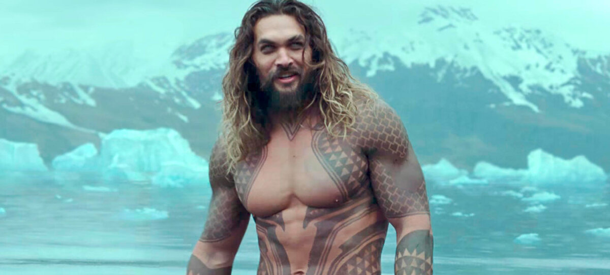 Кадр из фильма "Аквамен" 