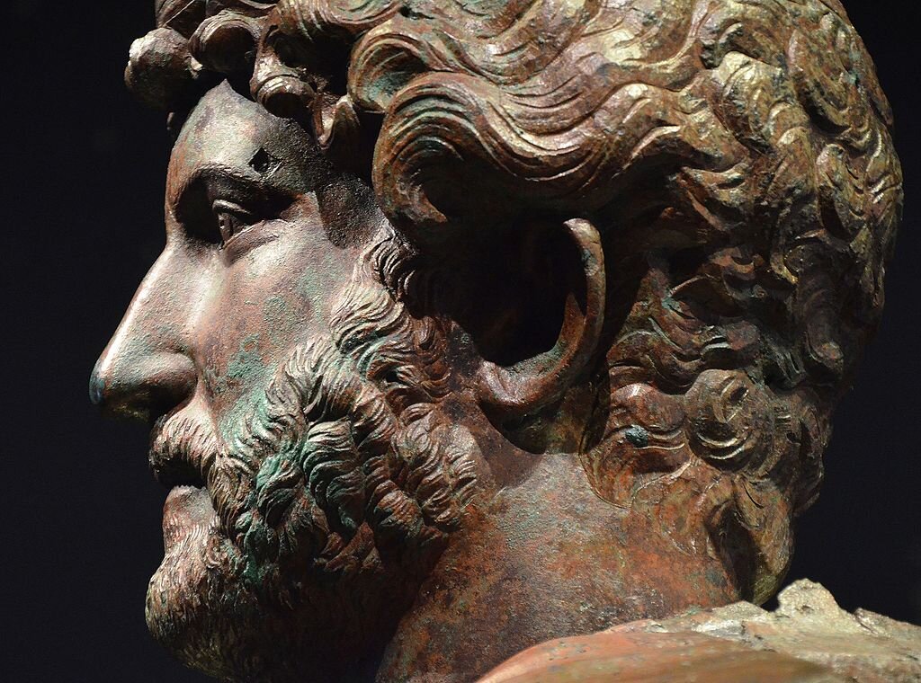 Император Адриан. Фото с сайта pompeii.ru