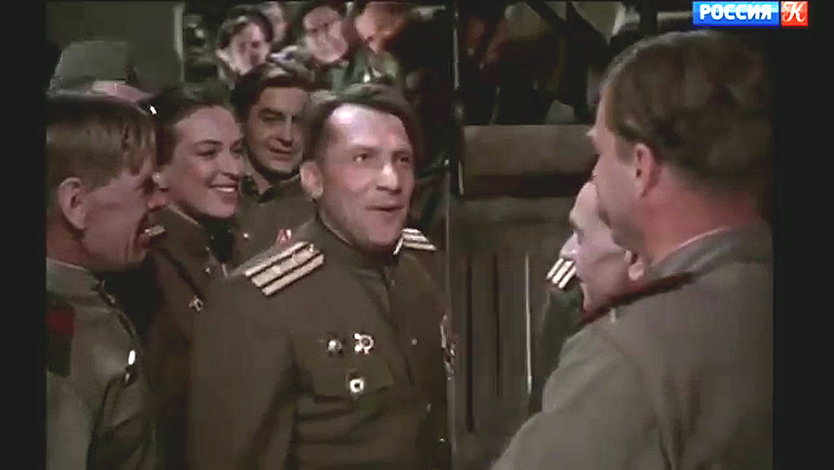 Гайдай. Леонид гайдай. Георгий данелия кинорежиссёры ссср. Читать режиссер советского 8. Урусевский кинооператор летят журавли.