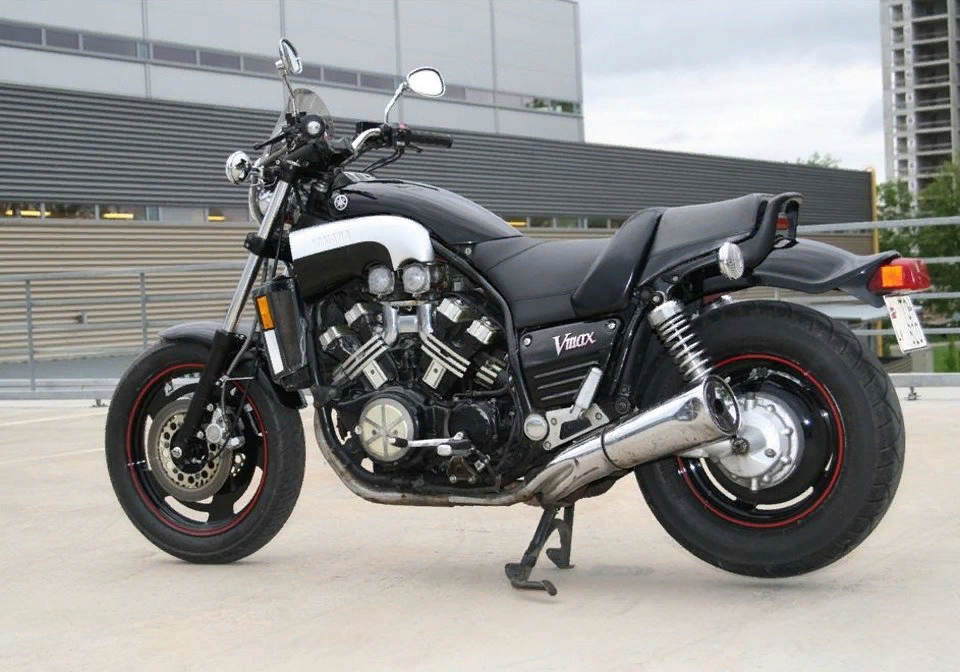 Yamaha V-Max 1200