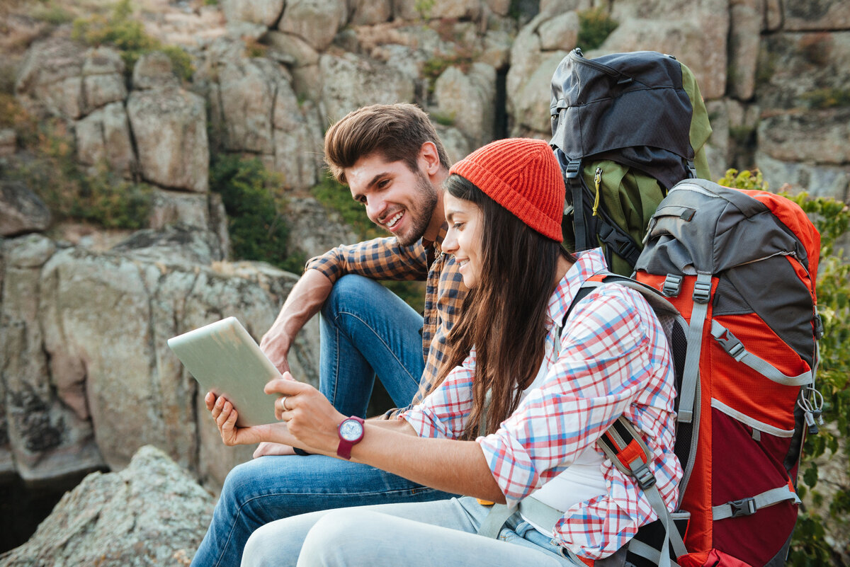 Adventures couple. Пара с планшетом. Приключения пара. The adventurous couple. Adventure couple 15 часть.