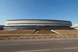 Здание, построенное специально для Музея Автомобилей по проекту архитектора Амедео Альбертини