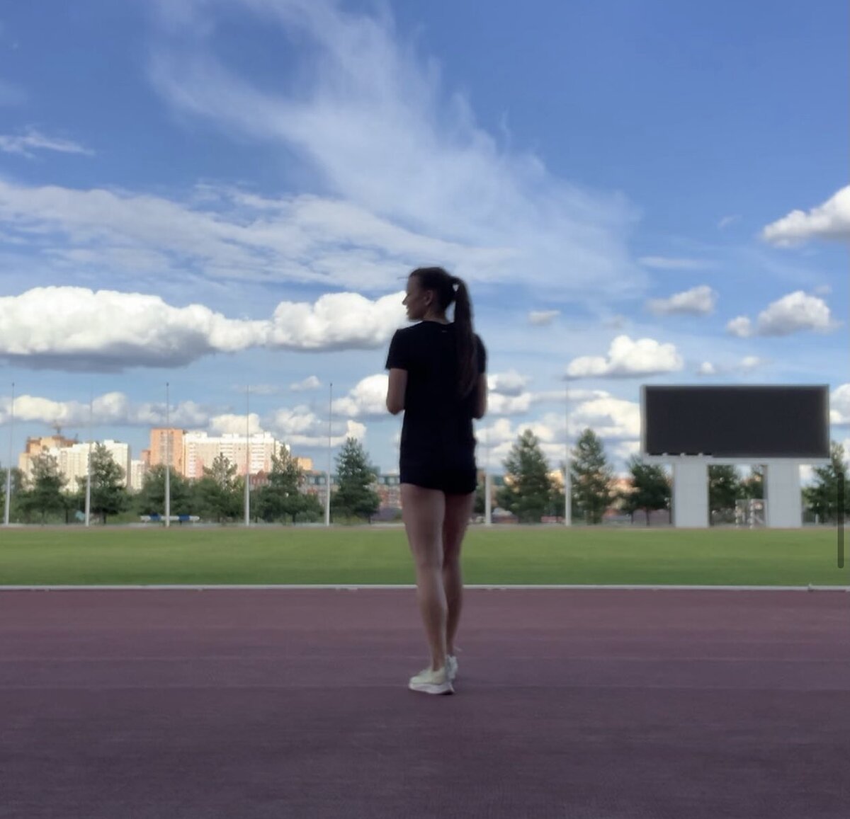 У меня очень разнообразные тренировки! Стадион-в приоритете