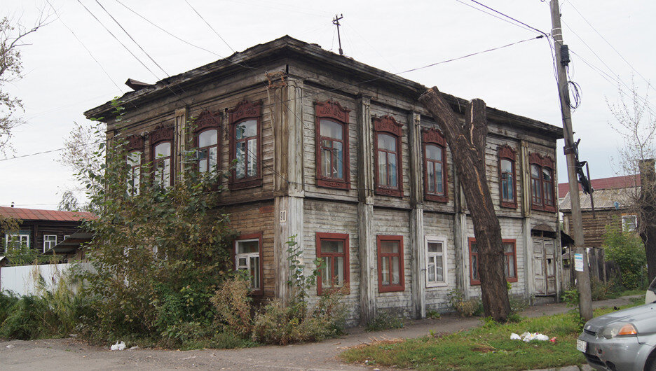 Потерянный дом на ул. Куйбышева, 90 в Бийске