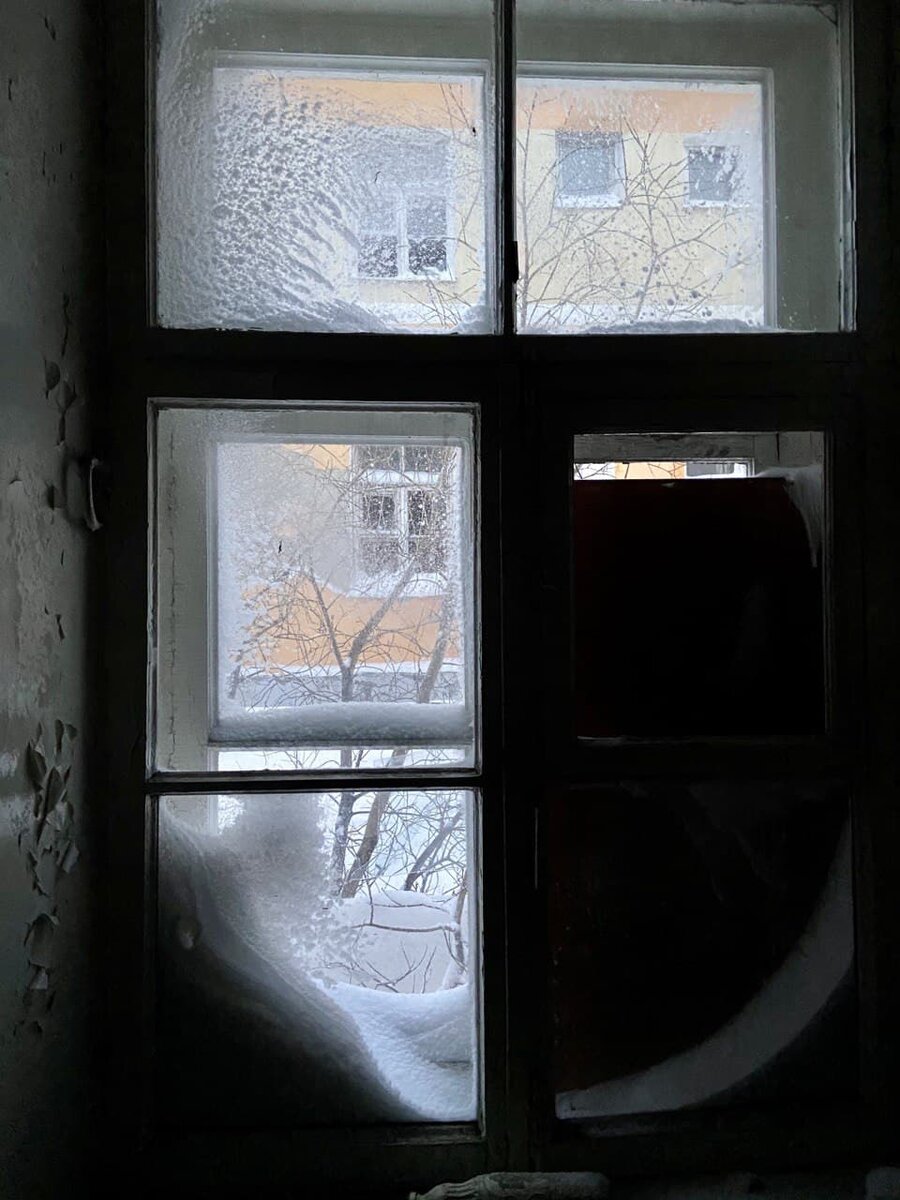 Заброшенное (Фото автора канала)