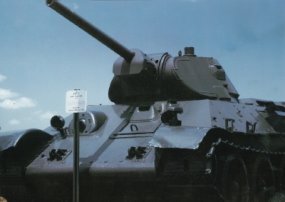 СССР мог производить Т-34, казалось бы, бесконечным потоком. С 1940 по 1945 год было изготовлено около 40 тысяч танков Т-34