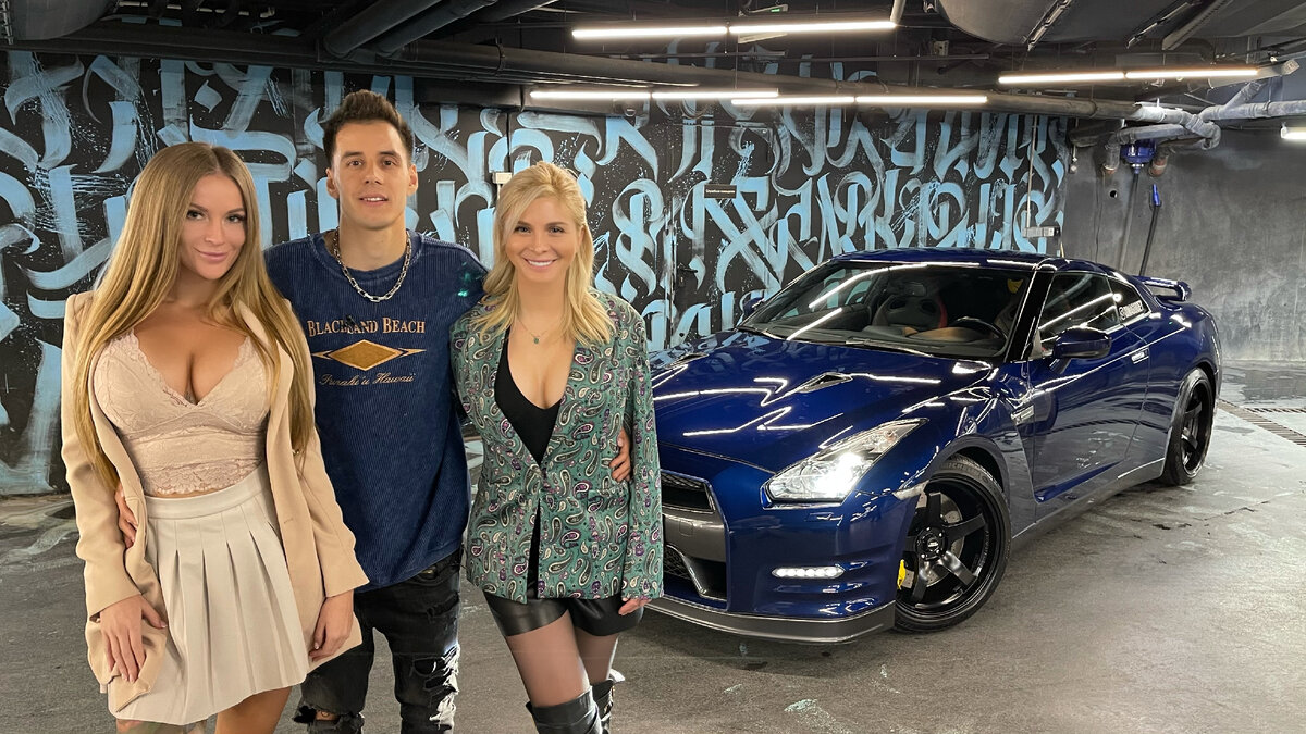 Блондинка драйв возраст. Блондинка драйв бывший парень. Блондинка драйв горячие фото. Natashasnylons фото. Блондинка драйв.