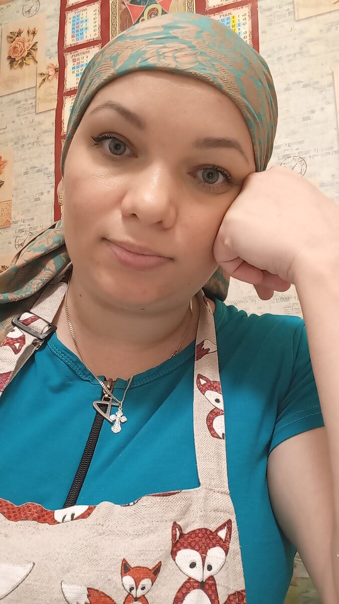 На кухне, после разговора с ним...