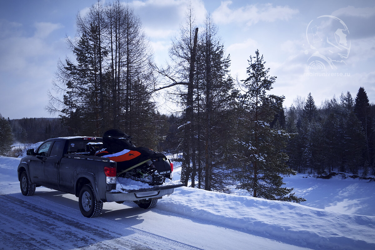 У замерзшей реки Ляля.