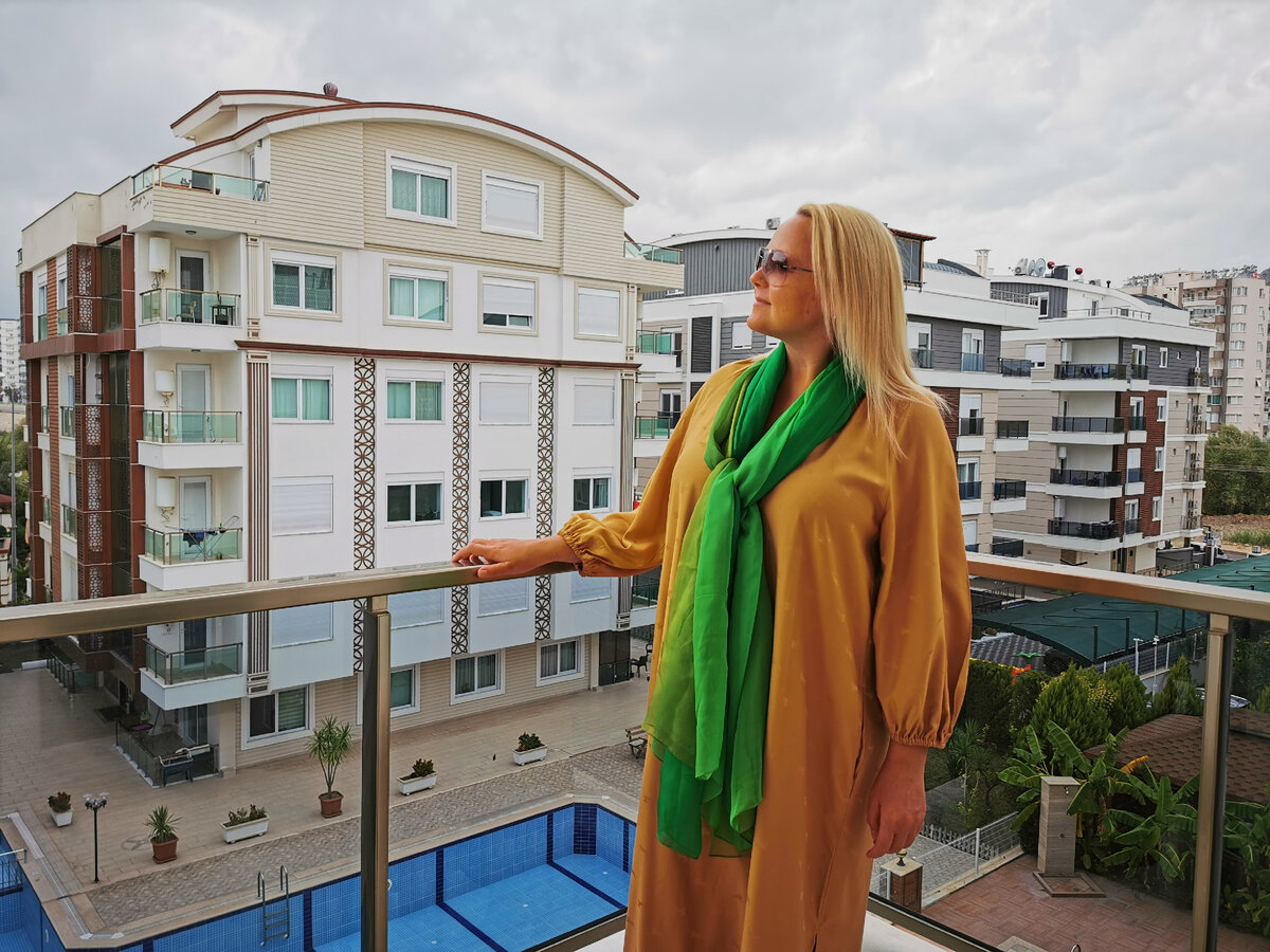 Жанна Швыдкая, писатель, автор книг "Огранка" и "Метаморфоза" декалогии "Гравитация жизни"