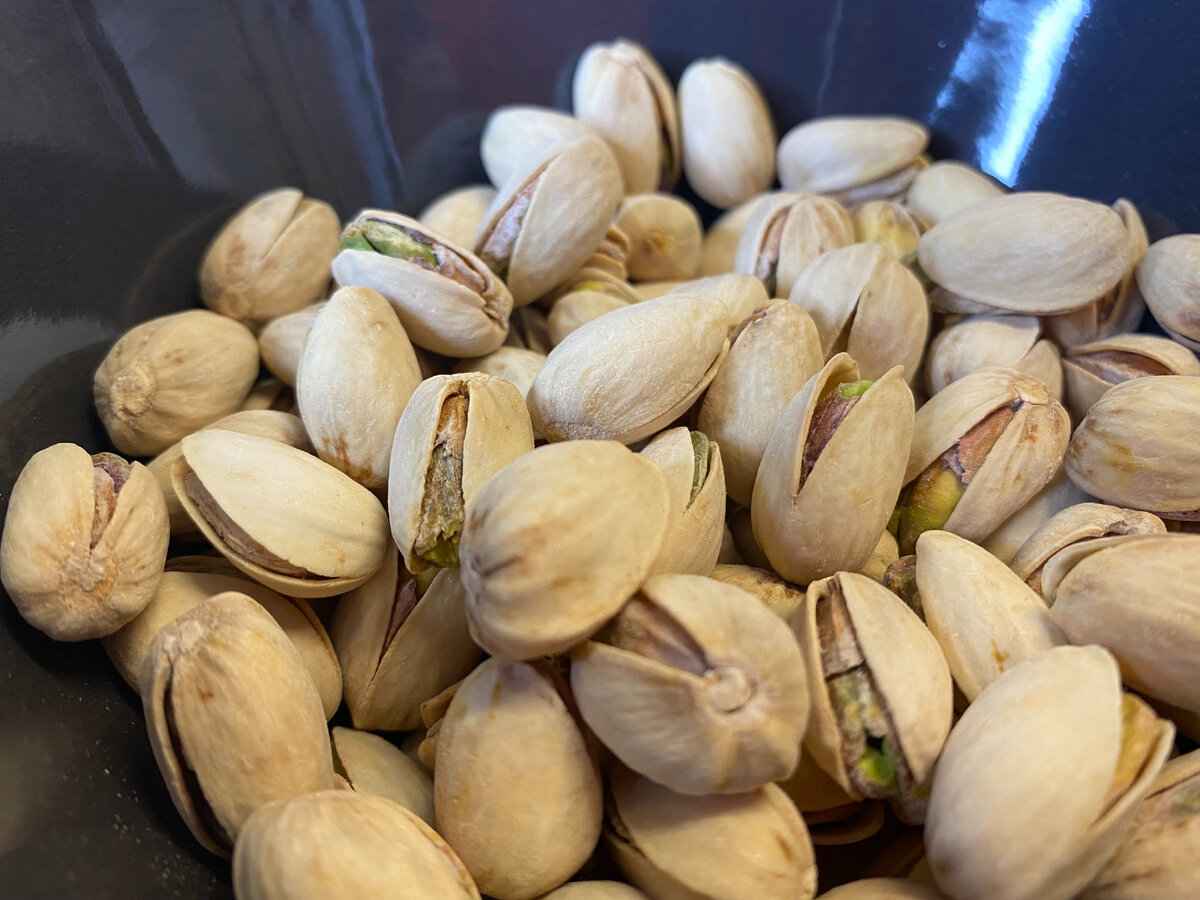 Очень легко открываются - реально можно щёлкать одной рукой