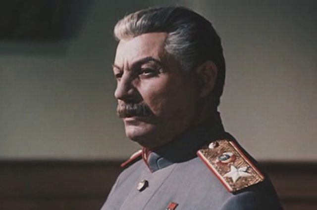 Геловани в роли Сталина