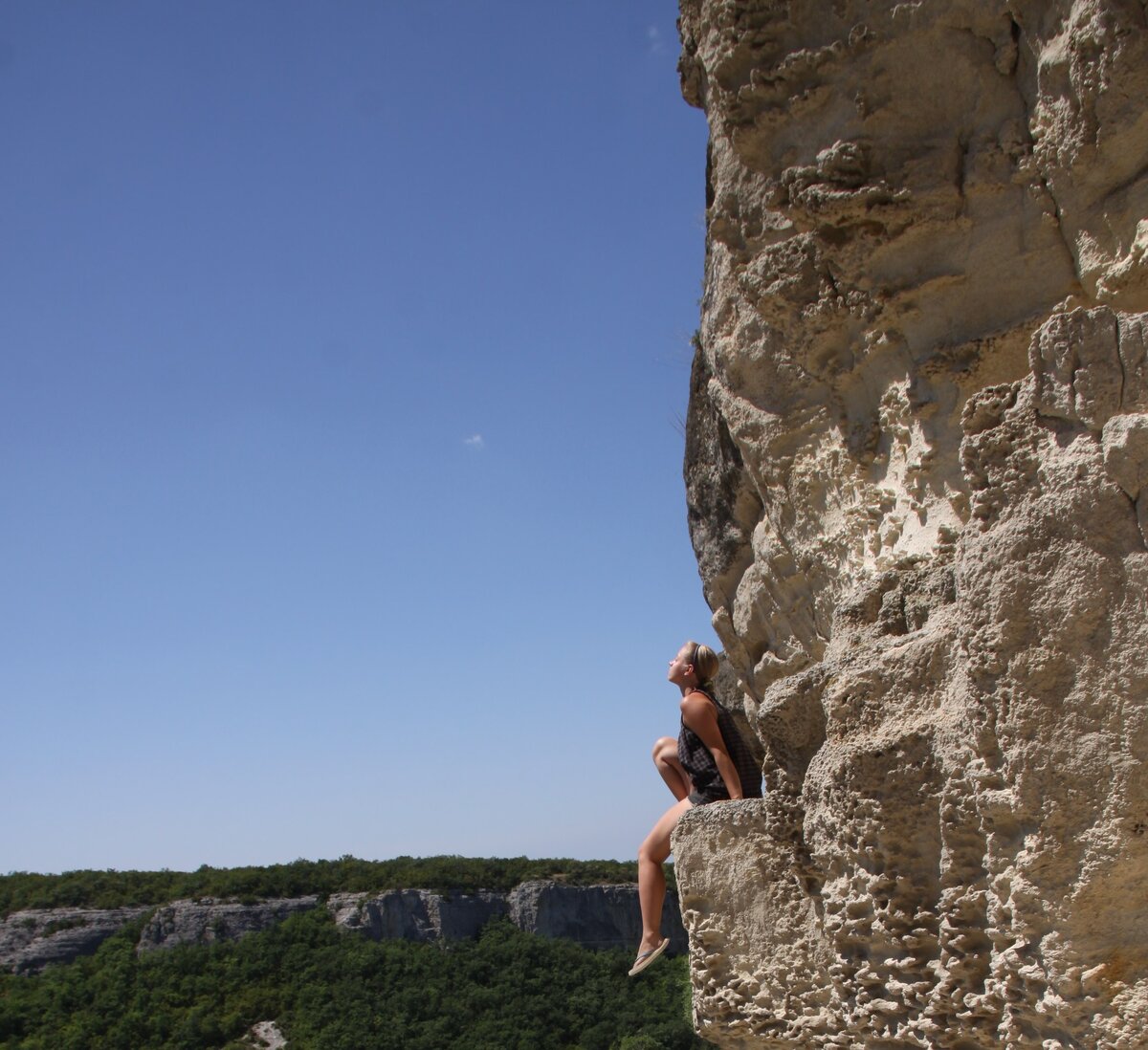 Иногда, доверять - значит идти по воздуху.