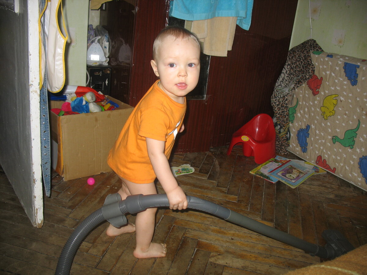 Большая часть комнаты попала в кадр