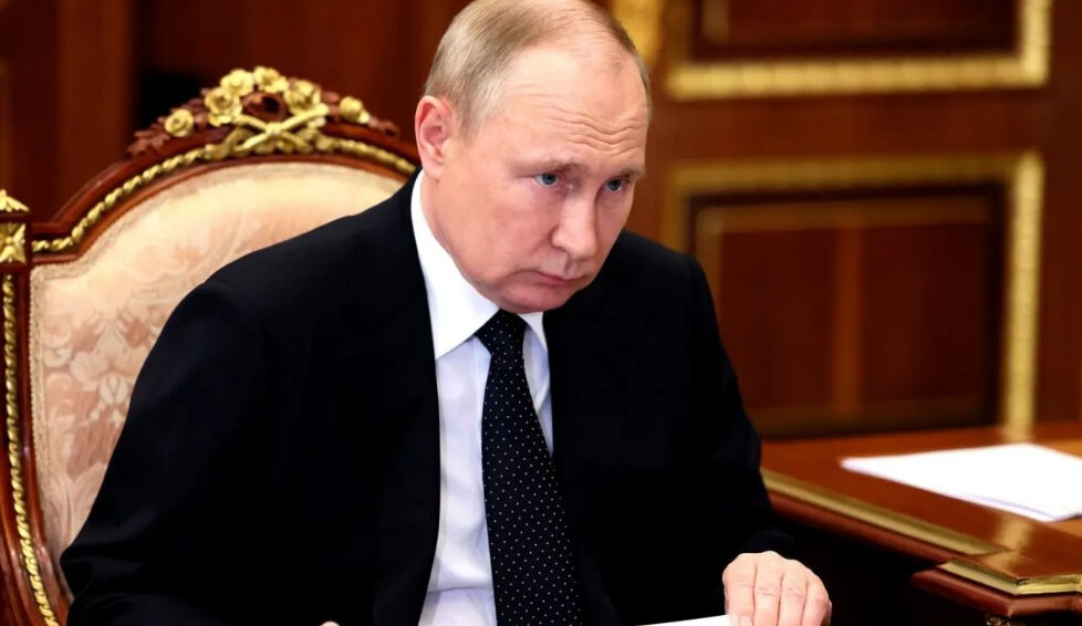    Путин может одним указом погрузить Германию в глубокую экономическую рецессию Алексей А.