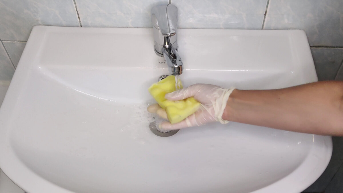 Чем очистить ванну от желтизны в домашних