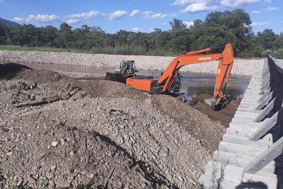     Работы на мостах и дорогах Ольгинского округа.  АО «Примавтодор»