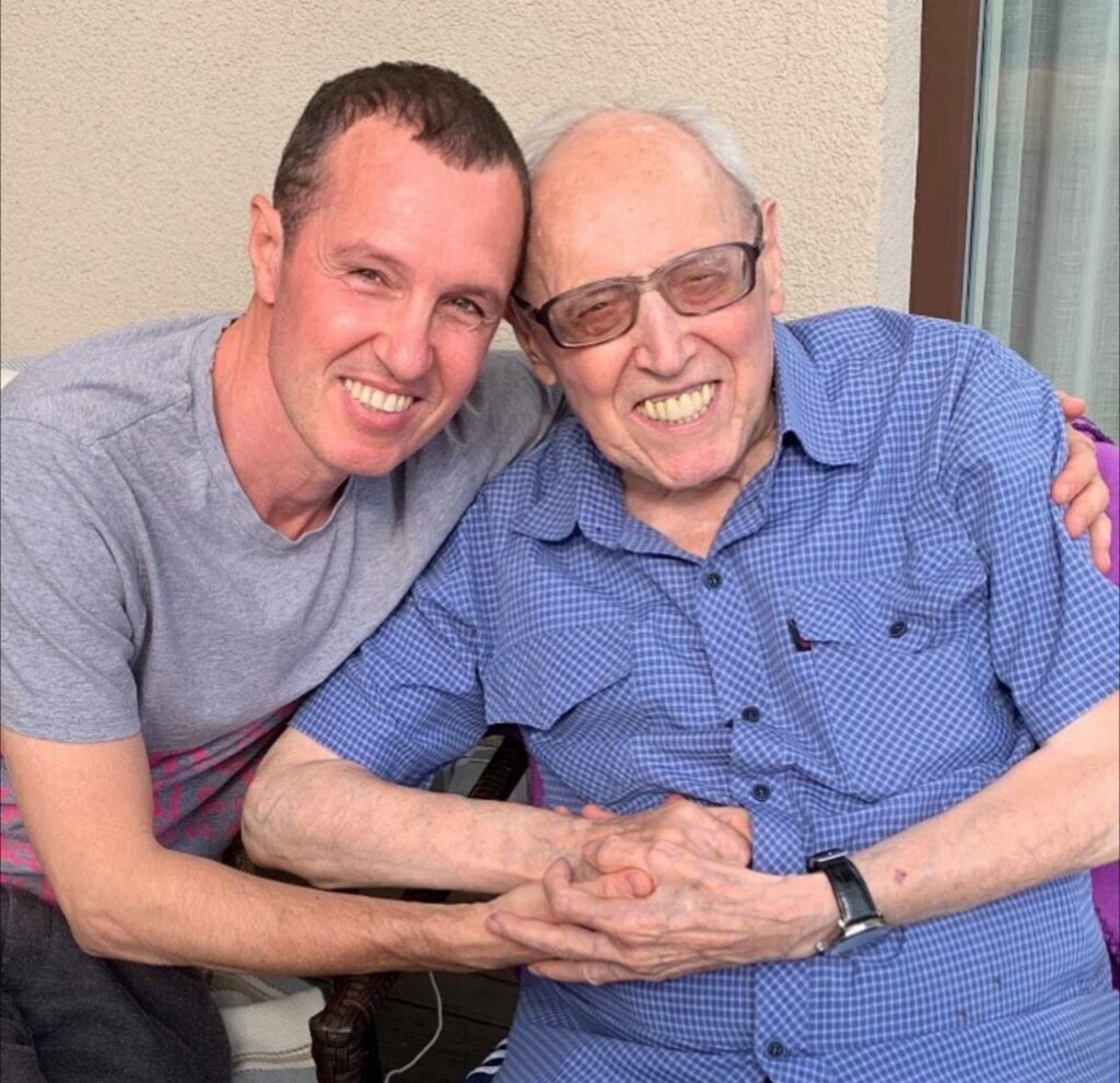    Игорь Верник с отцом — Эмилем Григорьевичем Верником. Фото: соцсети артиста