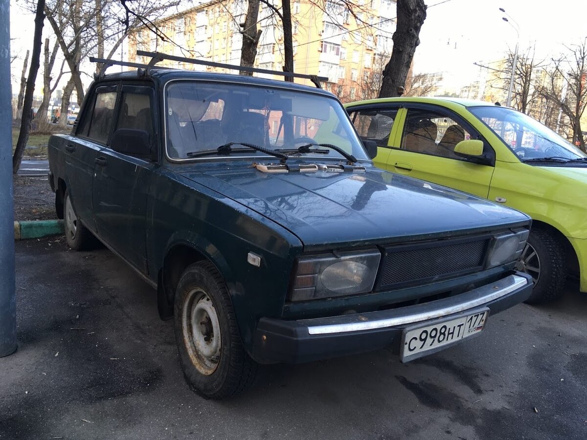 Заброшенный ВАЗ 2107