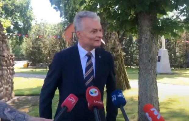 "Лукашенко  больше не является легитимным президентом" - официальная позиция Президента Литвы Гитанаса Науседы. Источник: Politeka