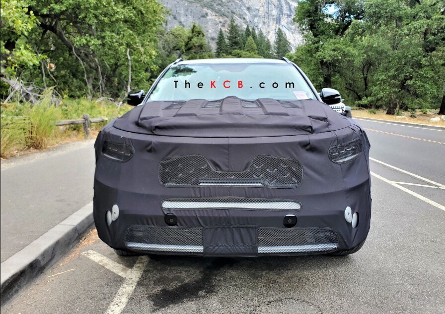 Фото с испытаний американской версии Kia Sorento