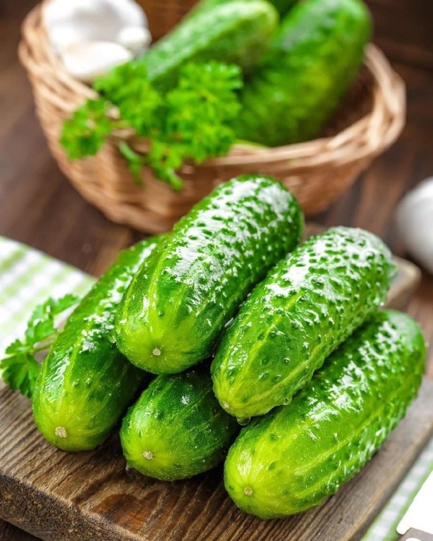 САЛАТ ИЗ ОГУРЦОВ ОТ БАБУШКИ.