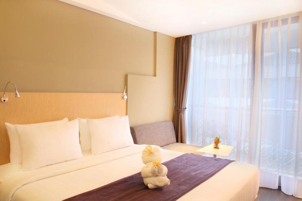 Делюкс с собственной ванной комнатой за 1 731 рубль в сутки с завтраком