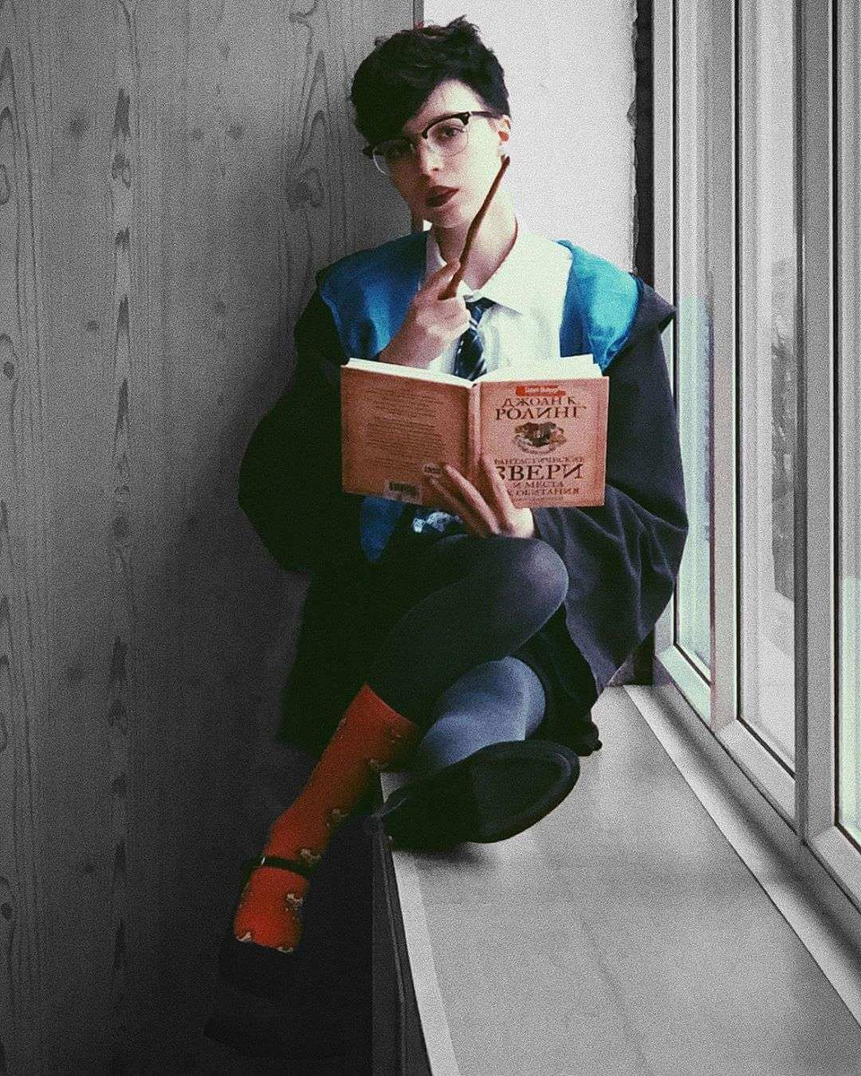 Анна-Мария Ефремова пожаловалась на «пьяное рукоприкладство» со стороны опустившейся актрисы Ксении Качалиной. 