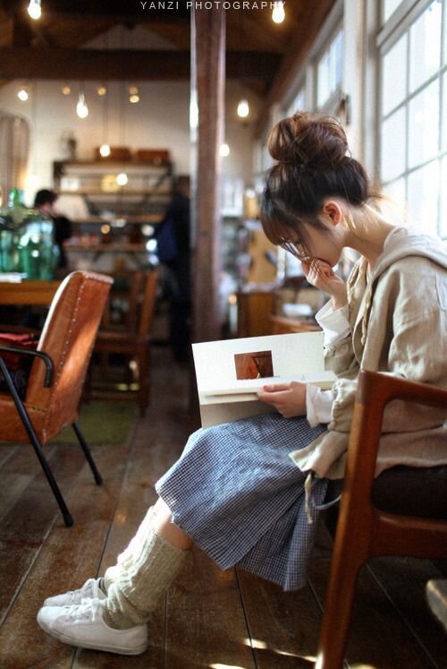Mori girl.  "60 rules of style"